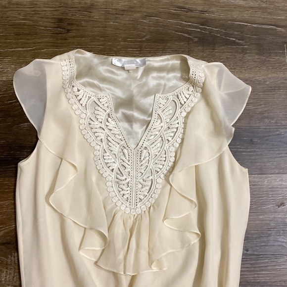 Chiana SILK Sleeveless blouse - Picture 4 of 7